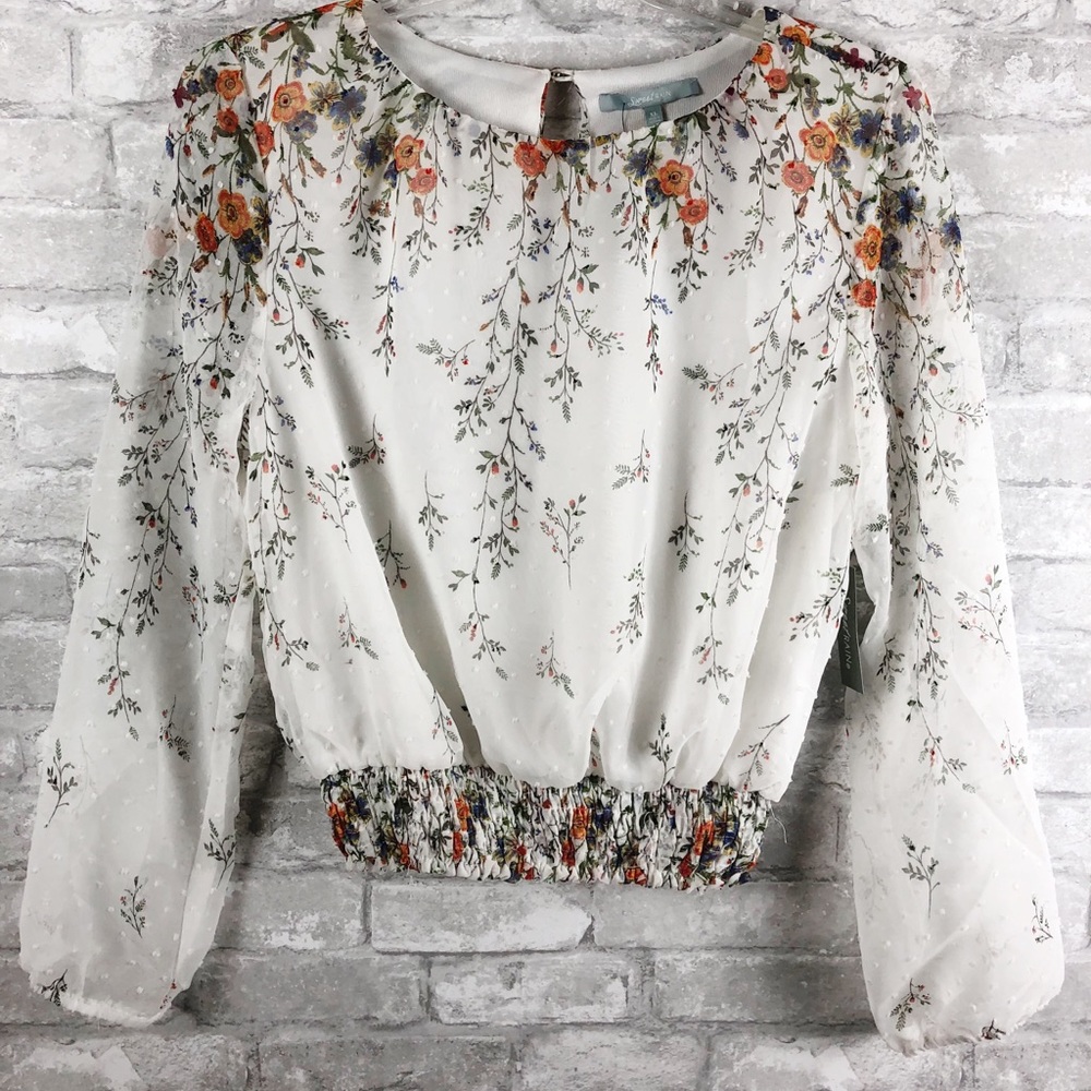 🆕 NWT Boho crop top wildflowers sheer white M